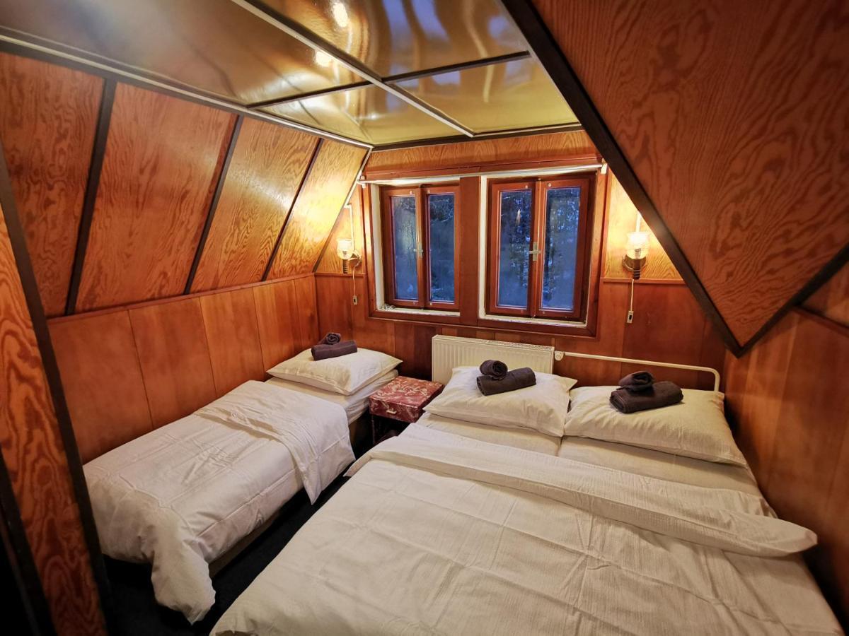 Chata Pod Studnicnou Pec pod Sněžkou Buitenkant foto