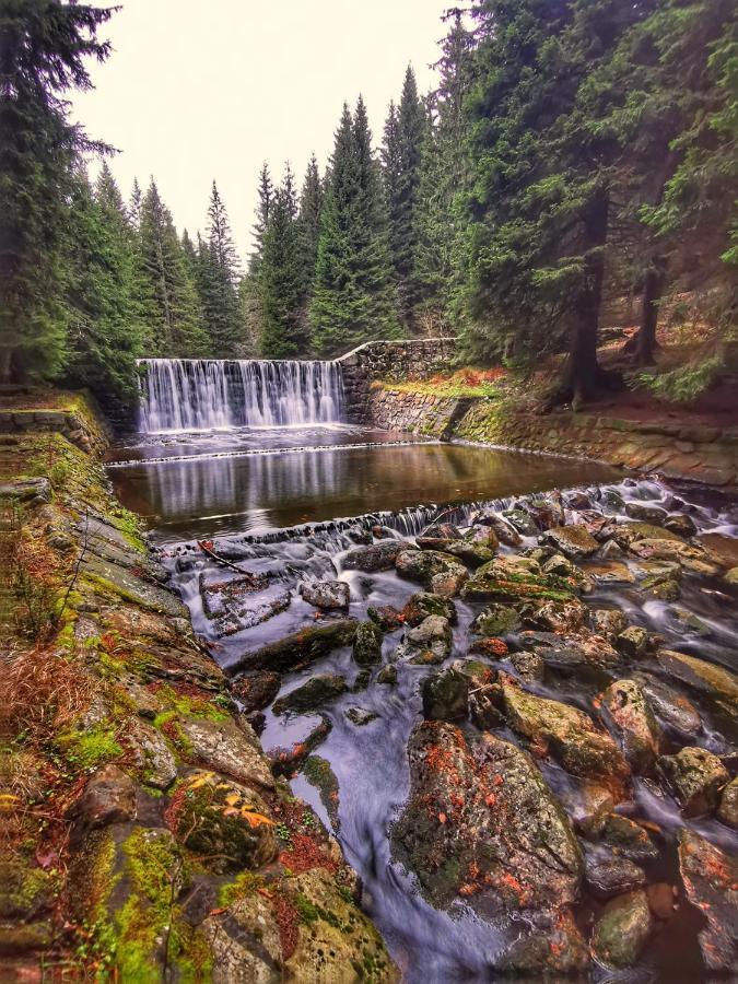 Chata Pod Studnicnou Pec pod Sněžkou Buitenkant foto