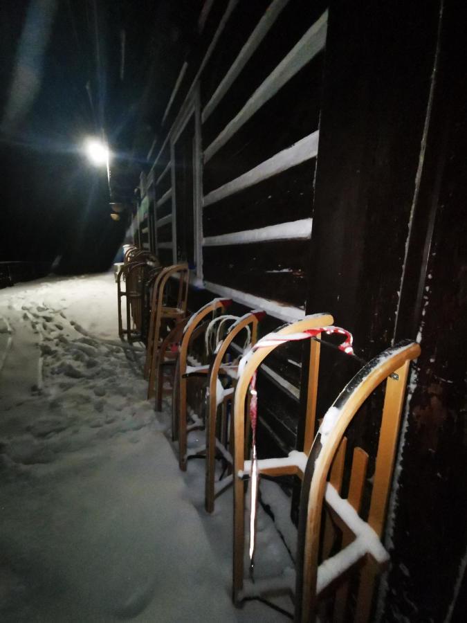 Chata Pod Studnicnou Pec pod Sněžkou Buitenkant foto